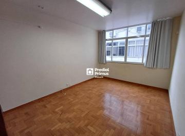 Comercial · 30m² · Sala em Centro, Nova Friburgo/RJ de 30m² para locação R$ 700,00/mes