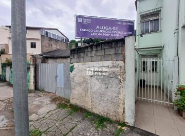 Comercial · 134m² · 2 Vagas · Loja em Centro, Nova Friburgo/RJ de 134m² para locação R$ 4.500,00/mes