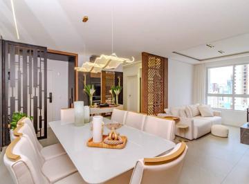 Apartamento · 143m² · 3 Quartos · 2 Vagas · Apartamento à venda no Centro em Balneário Camboriú.