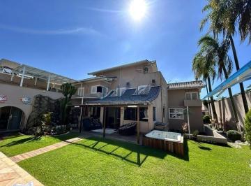 Casa · 720m² · 5 Quartos · 4 Vagas · Casa à venda em Rio de Janeiro, Barra da Tijuca, com 5 quartos, com 720 m²