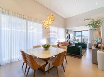 Casa · 302m² · 3 Quartos · 4 Vagas · Casa a Venda no Bosque do Horto - 305 m² com vista para a Serra do Japi