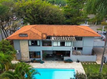 Casa · 420m² · 5 Quartos · 4 Vagas · Casa a venda com 420m² Alto de Pinheiros com Piscina e 4 vagas
