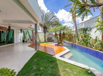 Casa · 511m² · 4 Quartos · 4 Vagas · Linda Casa em Condomínio com 4 suítes