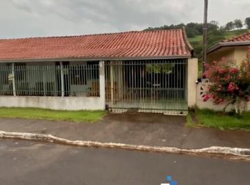 Foto 01 · Casa espaçosa e tranquila em Romeópolis, Arapuã-PR: 2 quartos, 3 salas, 1 banheiro, 2 vagas de garag