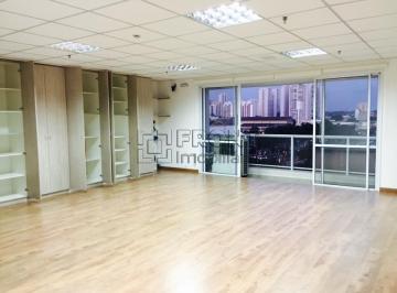 Comercial · 61m² · 2 Vagas · Sala Comercial de 61m² no Soho Office