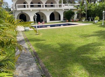 Casa de 3 quartos, Guarujá · Praia do Pernambuco- Casa a venda 3 dormt !!