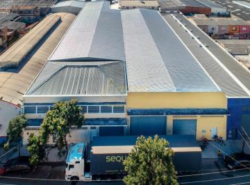 Comercial · 2200m² · 10 Vagas · Galpão para venda para operações last mile dentro da cidade