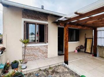 Casa · 70m² · 2 Quartos · 1 Vaga · Imóvel com ótimo valor!