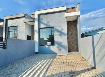 Casa · 74m² · 2 Quartos · 1 Vaga · Casa muito bem localizada!