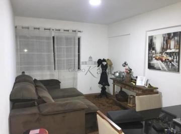 Apartamento · 70m² · 2 Quartos · Apartamento - Vila Adyana - Edifício Ana Cláudia - 2 Dormitórios - 70m²