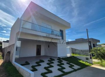 Casa · 180m² · 3 Quartos · 4 Vagas · Oportunidade - Casa em Condomínio - Reserva do Vale - Caçapava - 3 Dormitórios - 251m².