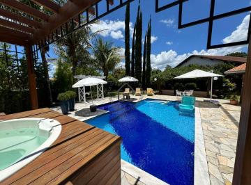 Casa · 450m² · 4 Quartos · 2 Vagas · Casa a venda 4 quartos no Clube de Campo Valinhos.