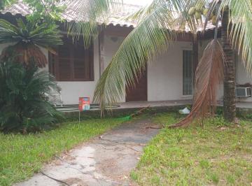 Casa · 3750m² · 6 Quartos · 3 Vagas · Casa com Terreno completo com 3.750 m², 6 Quartos no total por R$ 1.700.000