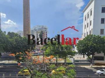 Apartamento · 156m² · 3 Quartos · 1 Vaga · Apartamento 3 Quartos, Suíte e Vaga à Venda na Tijuca!!!Próximo ao Metrô Uruguai