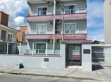 Apartamento · 65m² · 3 Quartos · 1 Vaga · Apartamento no Iririú com 3 quartos sendo 1 suíte