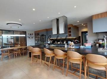 Casa · 312m² · 4 Quartos · 6 Vagas · Casa em Condomínio Villa de Buenos Aires com 4 suítes R$ 3.140.000,00