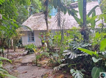 Casa · 150m² · 3 Quartos · Casa na Mata Atlântica