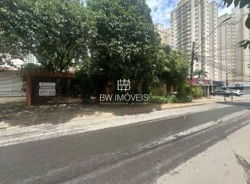 Casa · 234m² · 4 Quartos · 4 Vagas · Sobrado no Setor Bueno – 4 Quartos | 4 Garagens | Goiânia