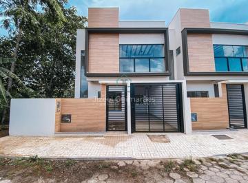 Casa · 113m² · 3 Quartos · 1 Vaga · Sobrado com 3 dormitórios sendo 1 suíte à venda, 113 m² por R$ 740.000 - Centro - Penha/SC