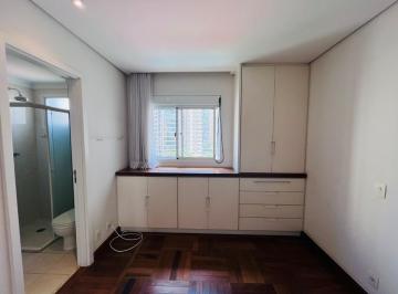 IMG_20260622_031457_000.jpeg · Versátil apartamento para venda em Vila Uberabinha com 4 quartos, sendo 4 suítes, 245m² - remaxfront