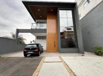 Casa · 350m² · 3 Quartos · 5 Vagas · CASA | 3 QUARTOS | 02 SUÍTES | 03 BANHEIROS | 05 VAGAS