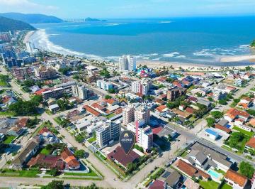 16c61ae6db0bb7a6e57e10486e744ce1c9ff8940 · Casa com 5 dormitórios à venda, 381 m² por R$ 4.240.000,00 - Centro - Guaratuba/PR