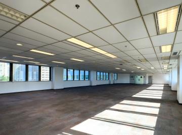Comercial · 457m² · 12 Vagas · Sala comercial na Avenida Doutor Chucri Zaidan, N. 80 - Sala 4 B 4º Andar • 457 m²