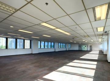 Comercial · 457m² · 12 Vagas · Sala comercial na Avenida Doutor Chucri Zaidan, N. 80 - Sala 4 B 4º Andar • 457 m²