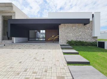 Casa 300m² Venda Jardim Residencial Dona Maria Candida · Linda Casa Térrea com 3 Suítes, sendo 1 Master com Closet, Cozinha Goumert e Piscina em Indaiatuba