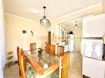 Casa · 230m² · 4 Quartos · 4 Vagas · Casa com 4 quartos- 250 m²- Bosque dos Eucalíptos