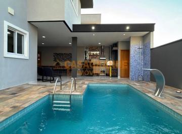Casa · 262m² · 4 Quartos · 4 Vagas · Vendo Casa com 04 quartos, no Urbanova VII