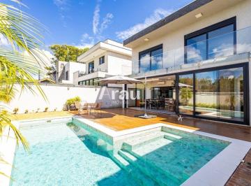 Casa de 3 quartos, Curitiba · Alta Vista - Casa em condomínio com Piscina - 3 suítes