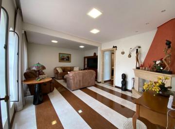 Casa de 3 quartos, São Bernardo do Campo · Casa com 260m², 3 dormitórios(2 suítes), 4 vagas e área gourmet - jardim do Mar