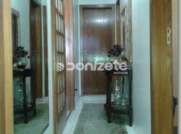 Apartamento · 117m² · 3 Quartos · 2 Vagas · Apartamento 3 Dormitórios no Centro de Santo André com 2 Vagas – Aceita Financiamento