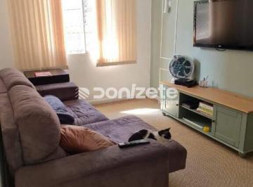 Casa · 150m² · 3 Quartos · 2 Vagas · Sobrado Residencial à Venda em Vila Alpina, Santo André — 3 Quartos, 2 Vagas