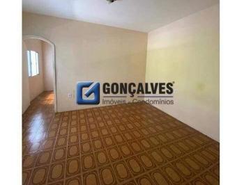 Casa · 250m² · 3 Quartos · 2 Vagas · Casa Assobradada, com 3 quartos, Bairro Barcelona, São Caetano do Sul.