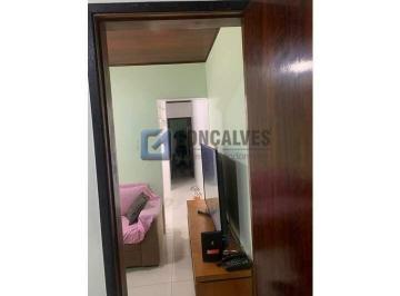 A (30) · Sobrado à venda em Nova Petrópolis, SB Campo – 3 dormitórios, 2 vagas