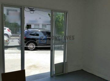 A (32) · Casa Comercial à venda em Vila Duzi, São Bernardo do Campo – 260 m², 3 salas, 3 banheiros