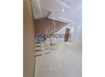 A (47) · Sobrado residencial 3 dormitórios, suíte, 3 vagas – Assunção, SBC