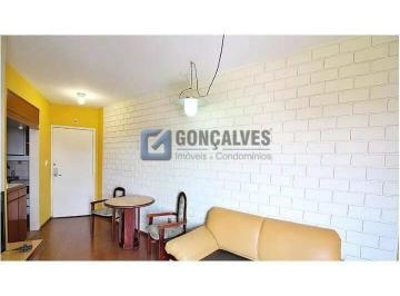 A (33) · 13930, Flat, para aluguel, para alugar, 2.500,00,Assunção, São Bernardo do Campo,1 quarto