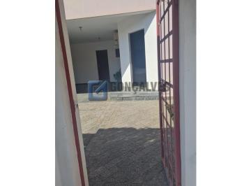 A (13) · Sobrado Residencial à Venda em Parque dos Pássaros, SBC – 4 suítes, 4 vagas