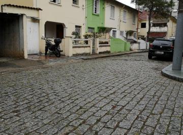 Casa · 90m² · 2 Quartos · 1 Vaga · Casa de Vila Fechada , em Santana
