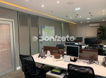 Comercial · 106m² · 3 Vagas · Sala Comercial de 106 m² em Santo André (Jardim) – 3 vagas, 3 banheiros, pronta para uso