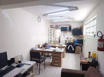 Casa · 150m² · 1 Quarto · 2 Vagas · Sobrado Comercial à Venda em Jardim, Santo André – 150 m² Internos, 2 Vagas