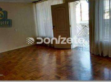 Casa · 236m² · 4 Quartos · 3 Vagas · Casa Residencial no Campestre, Santo André – 4 Quartos (3 Suítes) com Financiamento
