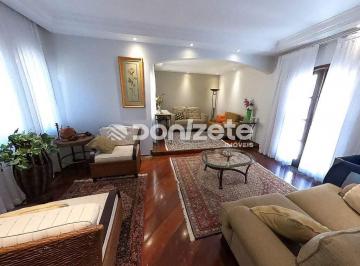 Casa · 239m² · 4 Quartos · 3 Vagas · Sobrado Residencial 4 Quartos com 3 Vagas em Vila Guiomar, Santo André – Aceita Financiamento