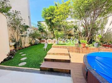 Casa · 330m² · 3 Quartos · 6 Vagas · Sobrado com 3 dormitórios à venda, 330 m² - Vila Bastos - Santo André/SP