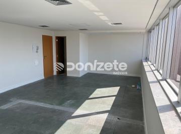 Comercial · 42m² · 1 Vaga · Sala Comercial à Venda em Vila Bastos, Santo André – 41,98 m², 1 Vaga, Financiamento