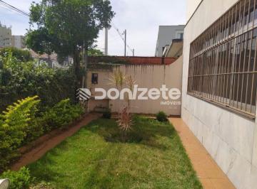 Casa · 220m² · 3 Quartos · 5 Vagas · Sobrado para alugar, 220 m² por R$ 8.237,00/mês - Campestre - Santo André/SP