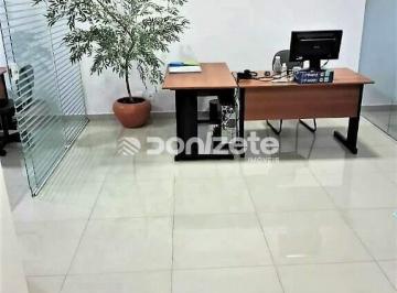 Comercial · 84m² · 2 Vagas · Sala Comercial de 84 m² no Centro de Santo André – Financiamento Sim, 2 Vagas